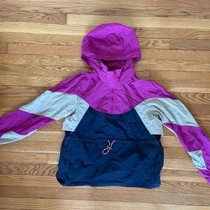 Lululemon LIGHLY used women's pullover rain jacket - size 8